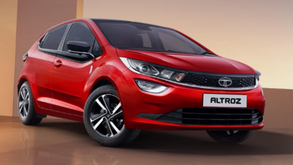 Tata Altroz Facelift Red