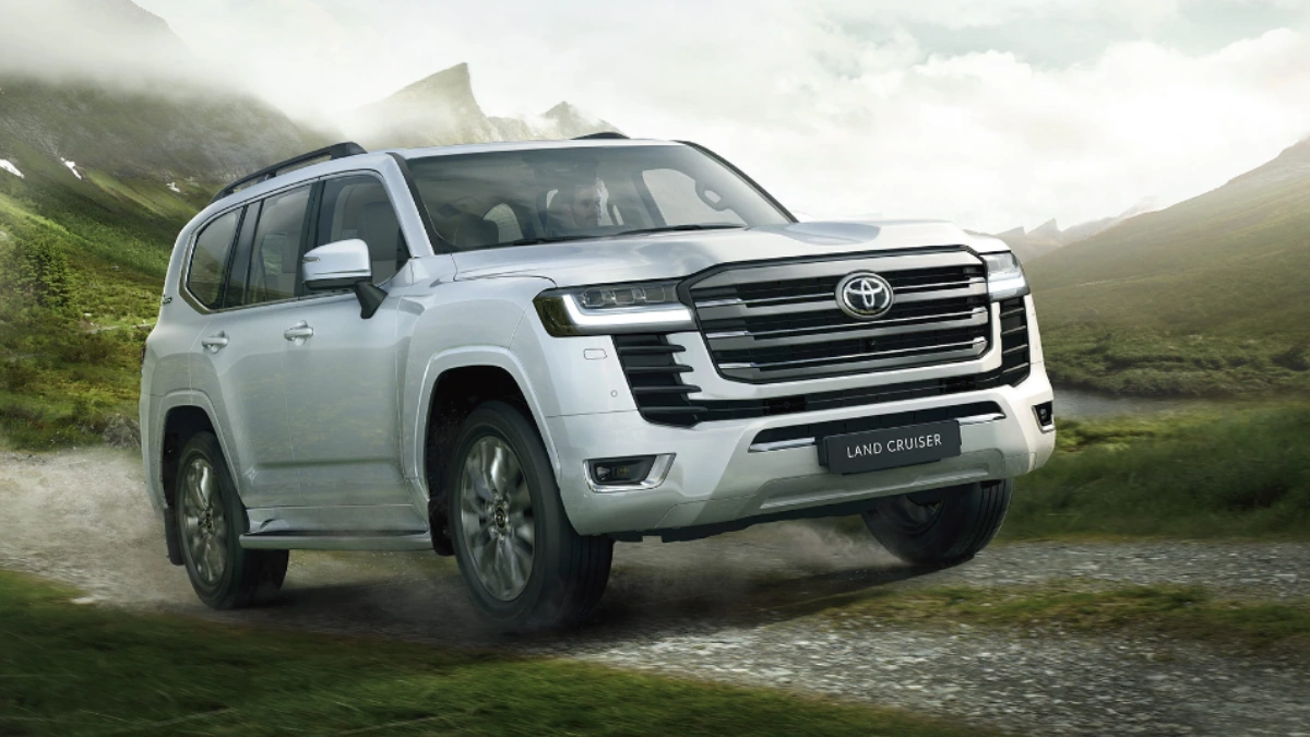 Toyota Land Cruiser 300 Grey